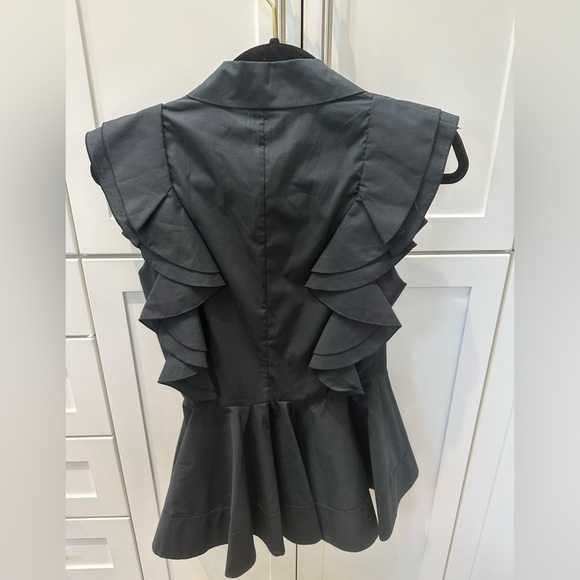 NWT- Antonio Berardi Ruffled Stretch Cotton Blouse Black 40 Sleeveless - Picture 9 of 11